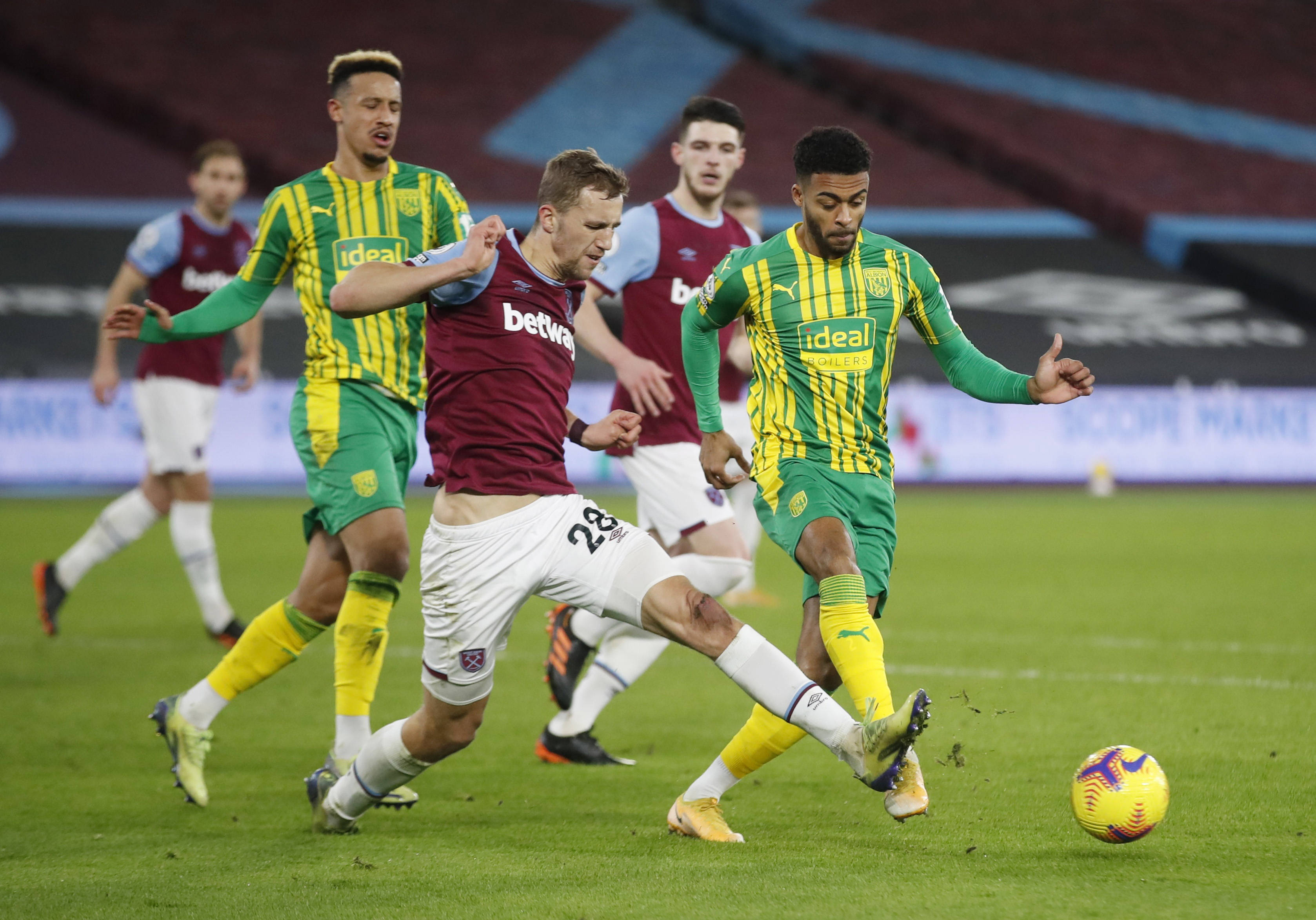 类似的阵痛 类似的阵痛