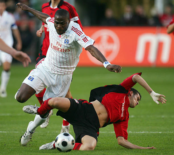 与其他豪门 与其他豪门